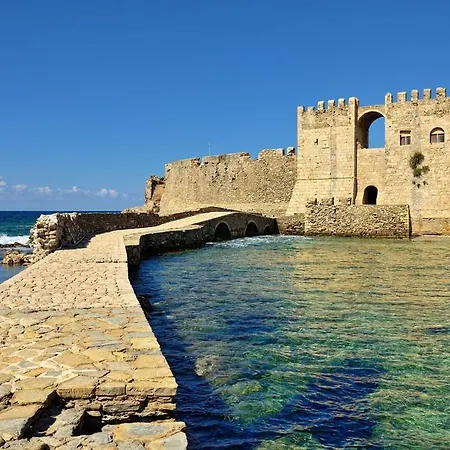 Finikas Hotel Methoni (Messenia)