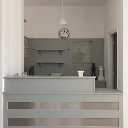 Finikas Hotel